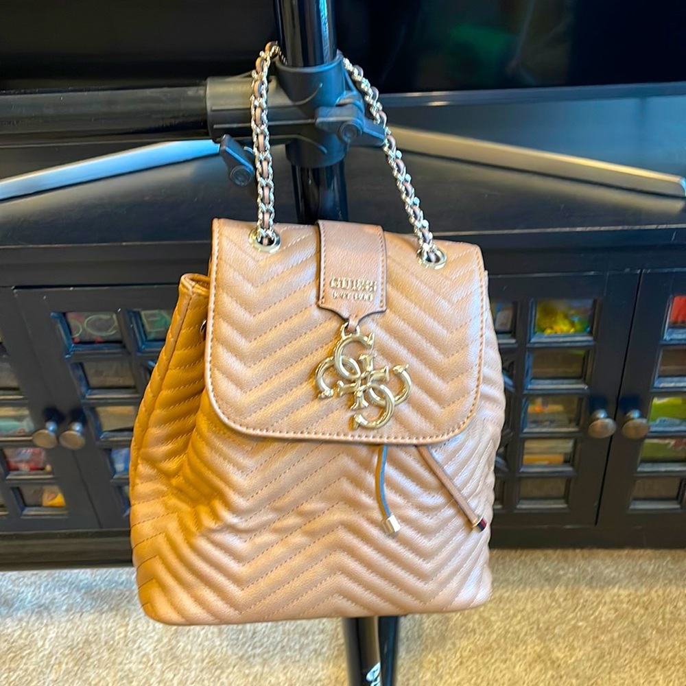 Guess Backpack Excellent Condition! - image 1